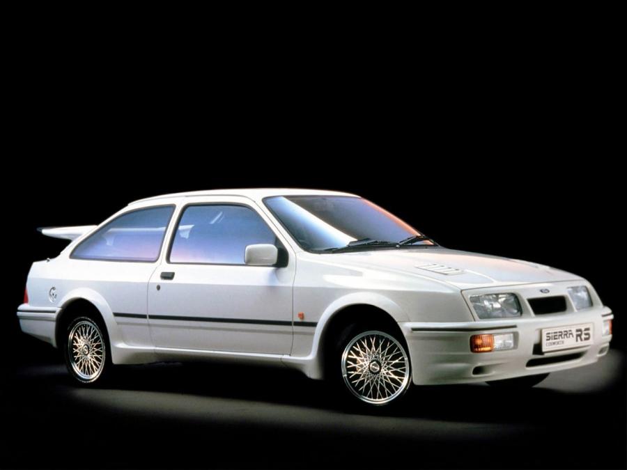  Ford Sierra RS Cosworth 1986 года  (UK) (фото 15 из 21)